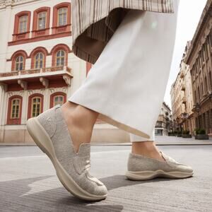 Vivaia Ivana Walker Pro Hybrid Comfort Penny Loafers Water RPT Flats Oatmilk 8